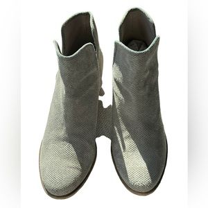 BP Chelsea Tan Ankle Boots - Preloved SB9